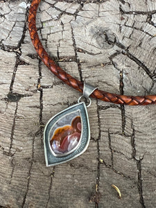 Agua Nueva Agate Necklace