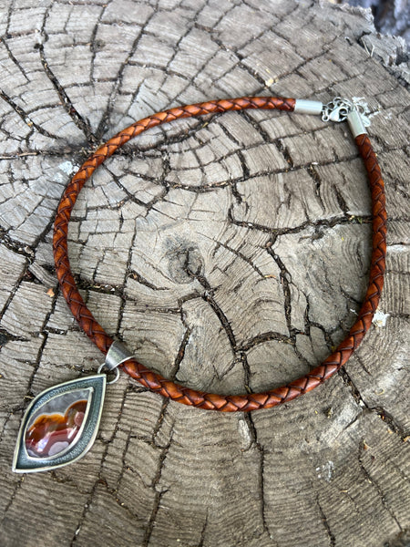 Agua Nueva Agate Necklace